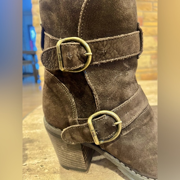 FIORENTINI AND BAKER SUADE BOOTS! - Picture 8 of 9